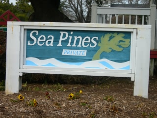 Sea Pines subdivision sign
